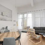 Apartment Duplex Au Calme A Deux Pas Du Centre-ville Avec Parking Privatif Et Terrasse *