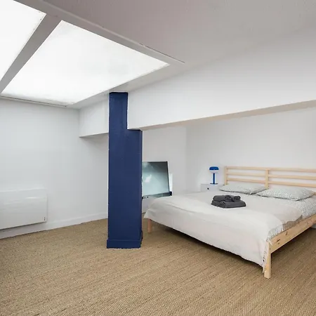 Apartament Duplex Au Calme A Deux Pas Du Centre-ville Avec Parking Privatif Et Terrasse Brest