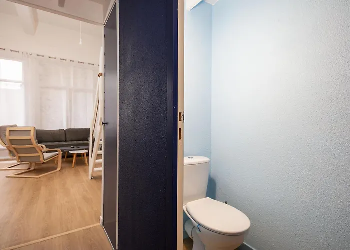 Duplex Au Calme A Deux Pas Du Centre-ville Avec Parking Privatif Et Terrasse * Brest